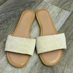 Old Navy white and gold canvas slip on sandals